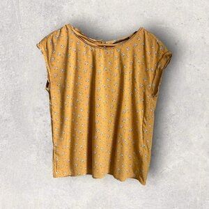 Abercrombie & Fitch Mustard Yellow Floral Blouse Button-Back XS